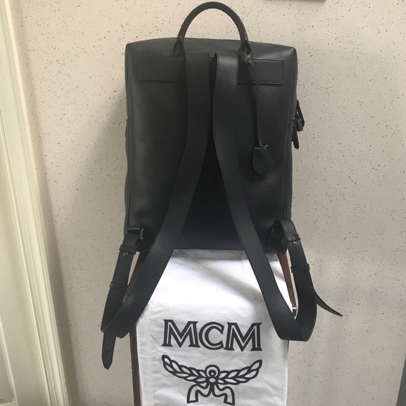 MCM Leather NWT RARE Backpack Large LUX Laptop Bag - Picture 5 of 8